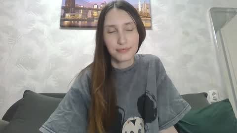 Olivia online show from January 2025 10:01:01 PM