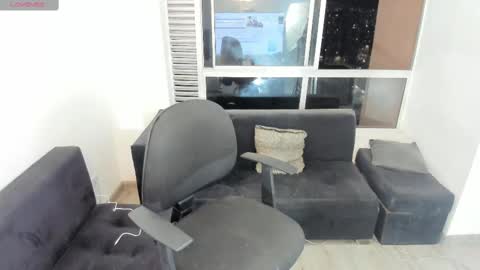 Snapshot of olivia_martine chatting on November 2025 03:40:02 AM olivia_martine online show from November 2025 03:40:02 AM