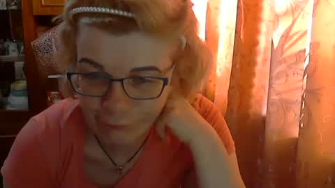 Olivia Mia online show from May 2026 02:55:02 PM
