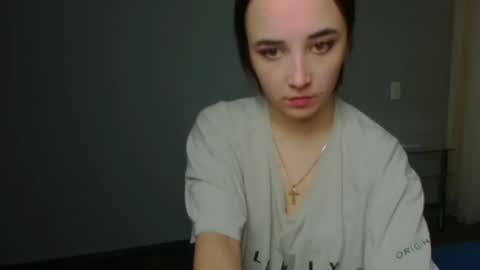 Olivia online show from December 2024 11:03:02 PM