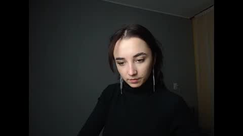 Olivia online show from February 2025 08:36:02 PM