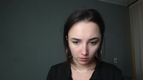 Olivia online show from April 2026 02:18:02 PM