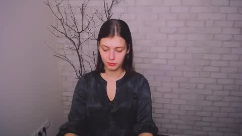 Olivia online show from January 2025 01:58:01 PM