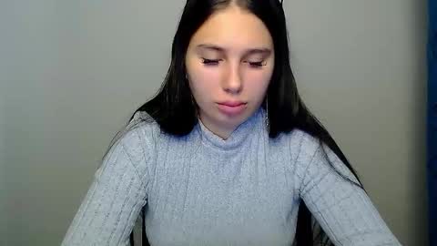 Olivia online show from October 2025 04:21:01 AM