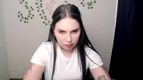 Olivia online show from June 2026 08:03:01 PM