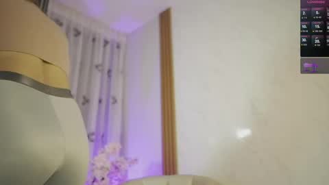 Snapshot of olivia_velvett chatting on May 2026 04:34:02 PM Olivia Velvett conexion 05 00 pm to 1115 pm colombia online show from May 2026 04:34:02 PM