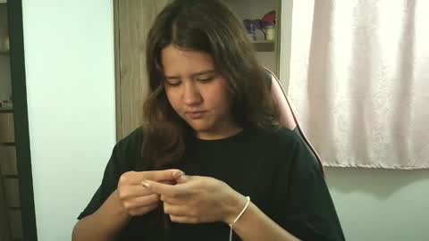 Snapshot of olivia_watson_ chatting on October 2025 12:30:02 PM Olivia online show from October 2025 12:30:02 PM