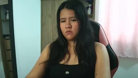 Olivia online show from December 2025 02:48:01 PM