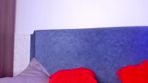 OLIVIA online show from December 2024 10:55:02 PM