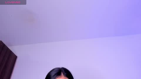 OLIVIA online show from January 2025 12:19:02 AM