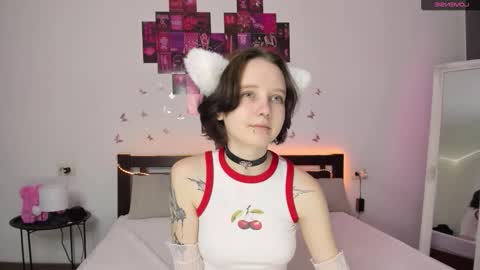 Snapshot of oliviaflex chatting on November 2025 11:42:01 AM Rica online show from November 2025 11:42:01 AM