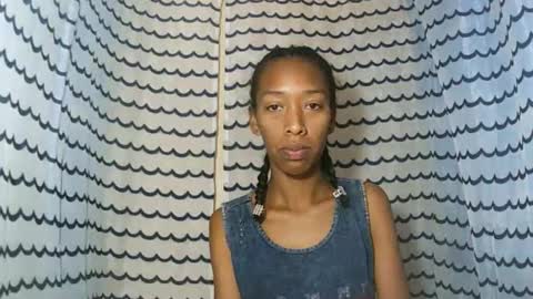 oliviah27 online show from November 2025 10:03:02 AM