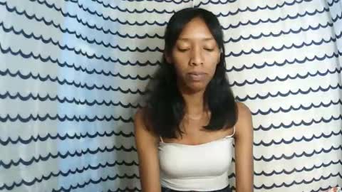 oliviah27 online show from December 2025 08:59:02 PM