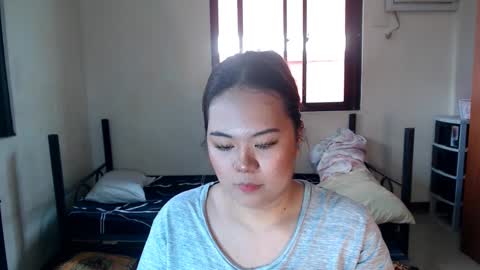 olivia hollywood online show from January 2025 03:53:01 AM