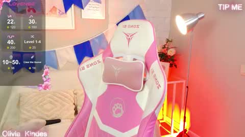 Olivia online show from September 2025 05:37:01 PM