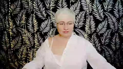 Snapshot of oliviaoskar_ chatting on May 2026 10:20:01 AM Kelly online show from May 2026 10:20:01 AM