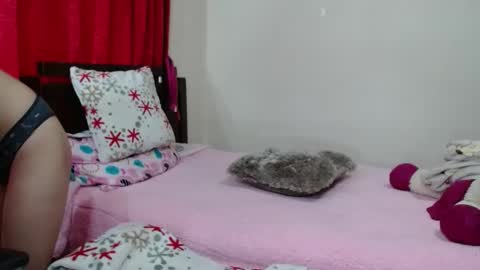 Snapshot of oliviapetit chatting on January 2026 10:22:02 PM Olivia online show from January 2026 10:22:02 PM