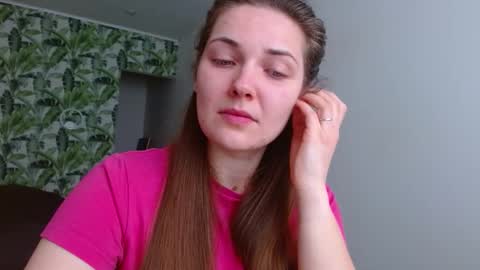 Olivia online show from March 2026 05:24:01 AM