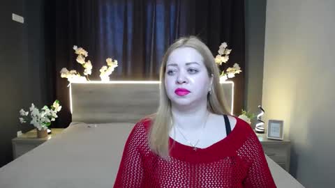 Oliviaverr online show from March 2026 01:26:01 PM
