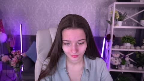 Olivia online show from January 2025 06:49:02 AM