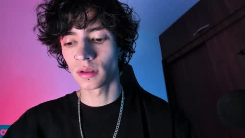     online show from December 2024 02:25:02 PM