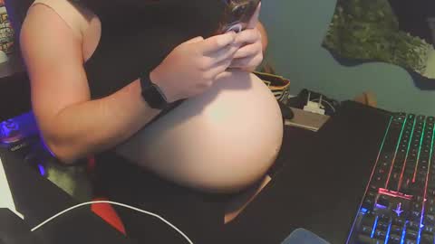 Dani Pregna online show from November 2025 11:15:01 PM