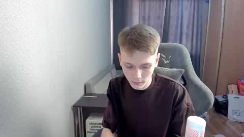 Oliver and Mira online show from March 2026 11:26:02 AM