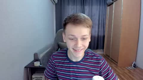 Oliver and Mira online show from April 2026 11:37:01 AM