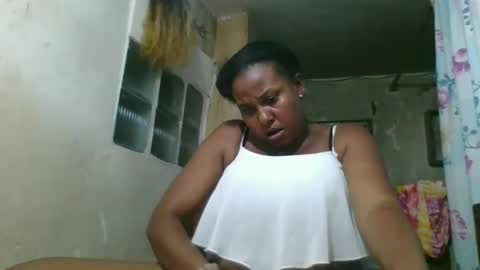 olyvienne90 online show from November 2025 01:14:02 PM