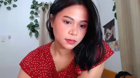 Snapshot of omariaennaid chatting on December 2024 07:58:02 AM Angel online show from December 2024 07:58:02 AM