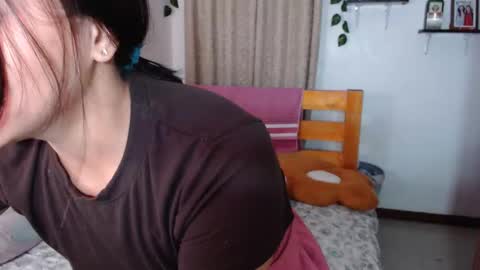 Snapshot of omariaennaid chatting on September 2025 12:00:02 AM Angel online show from September 2025 12:00:02 AM