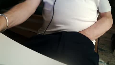 Snapshot of ombra21 chatting on September 2025 08:43:01 PM ombra21 online show from September 2025 08:43:01 PM