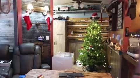 Norm online show from December 2025 06:15:01 PM