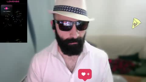 ona nisme online show from November 2025 07:00:02 AM