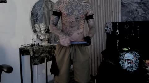     ... online show from November 2025 03:50:01 AM