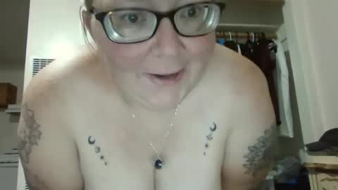 Pixie online show from December 2024 07:10:01 AM