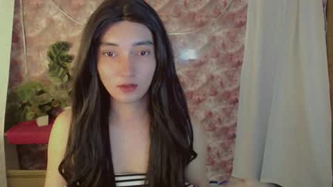 Snapshot of onelesslonelygirl69 chatting on June 2026 07:08:02 PM KLIER online show from June 2026 07:08:02 PM