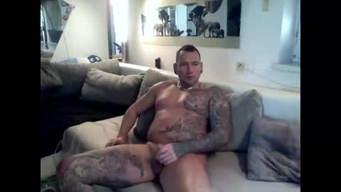 Snapshot of onepussycock chatting on January 2025 09:25:02 AM .....mICha..... online show from January 2025 09:25:02 AM