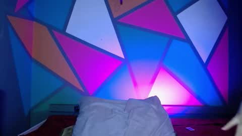 onessandra online show from February 2026 02:17:02 AM