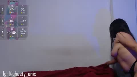 onixandghosty online show from June 2026 06:42:02 PM