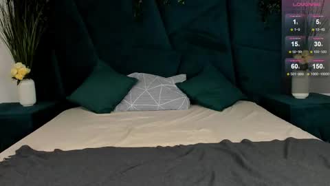 Erick  online show from September 2025 09:14:01 AM