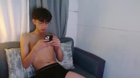 Snapshot of only_mau chatting on September 2025 11:54:01 AM MAU online show from September 2025 11:54:01 AM