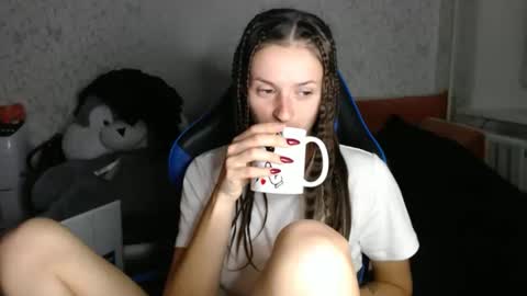 Amalia online show from October 2025 05:42:01 PM