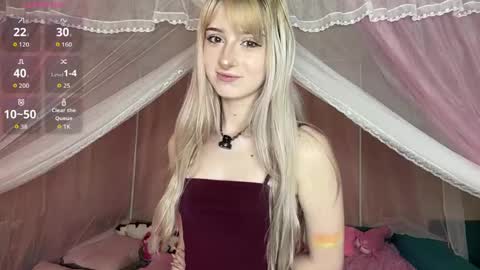 Snapshot of onlyeva1 chatting on May 2026 08:19:02 AM Eva online show from May 2026 08:19:02 AM