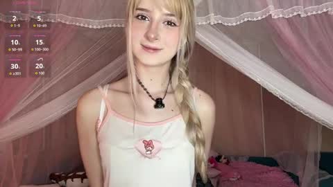 Snapshot of onlyeva1 chatting on May 2026 08:43:02 AM Eva online show from May 2026 08:43:02 AM