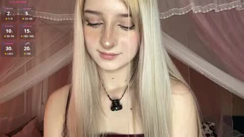 Snapshot of onlyeva1 chatting on May 2026 09:26:02 AM Eva online show from May 2026 09:26:02 AM