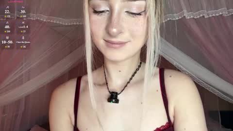 Snapshot of onlyeva1 chatting on May 2026 08:33:02 AM Eva online show from May 2026 08:33:02 AM
