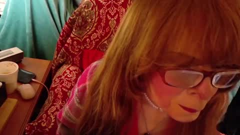 Onlyniki online show from May 2026 10:05:02 PM