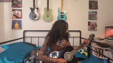 Duo online show from April 2026 09:12:02 PM