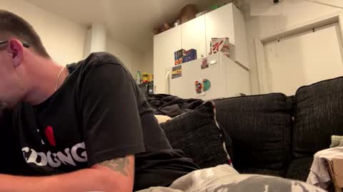 Snapshot of onthecumup69 chatting on November 2025 02:28:01 PM onthecumup69 online show from November 2025 02:28:01 PM